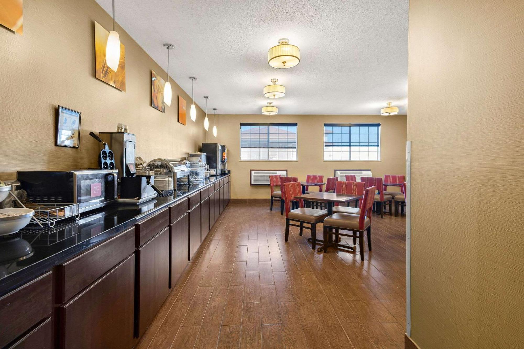 Comfort Inn Near Ouabache State Park Bluffton Eksteriør billede